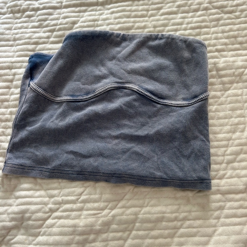 ribbed strapless top